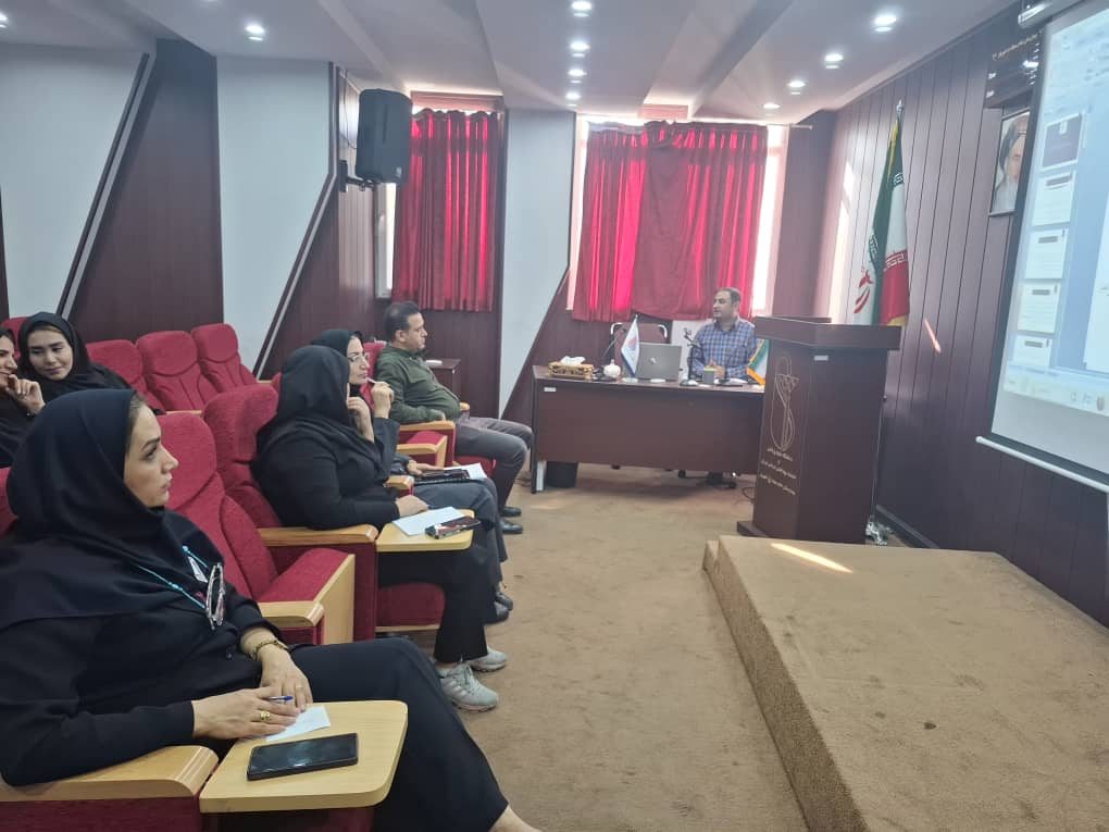 برگزاری کلاس آموزشی مرحله نهایی ارزیابی عملکرد کارکنان و مدیران